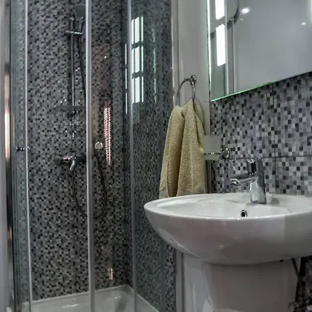 Silverspring 3 Bedroom *